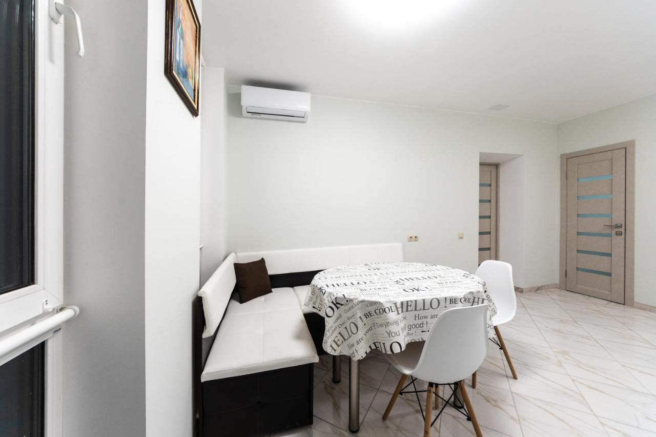 Apartments Riviera,20 Минут От Центра Kiev Dış mekan fotoğraf